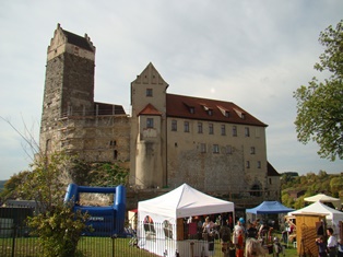 Künstlermarkt auf Burg Katzenstein 2021